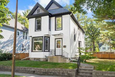 Van Buren, SAINT PAUL, MN 55104