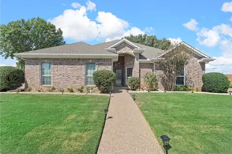 Houston, HEWITT, TX 76643