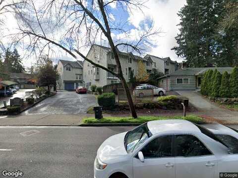 Roosevelt, SEATTLE, WA 98125
