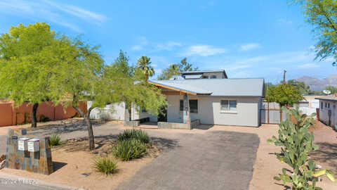 Linden, TUCSON, AZ 85719