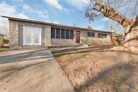 Avenue B, LAMPASAS, TX 76550