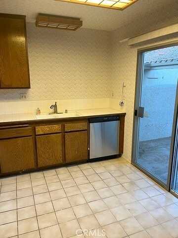Tampa Ave, Porter Ranch, CA 91326