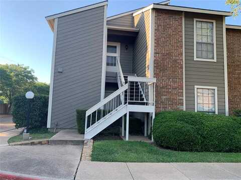 Quail Valley Ln, Arlington, TX 76011