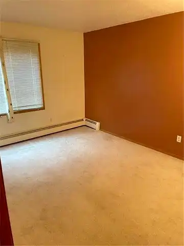 Rockford Rd, Plymouth, MN 55442