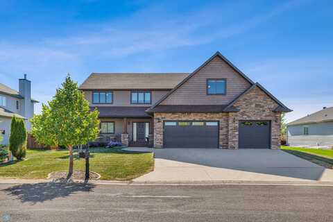 11Th, MOORHEAD, MN 56560
