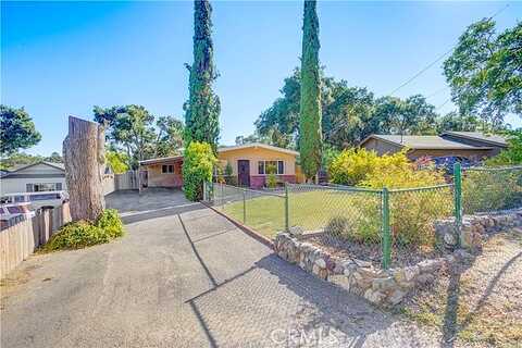 Barrenda, ATASCADERO, CA 93422