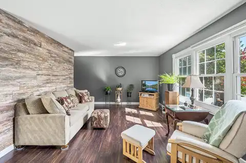 Grenwich, SAINT PAUL, MN 55128