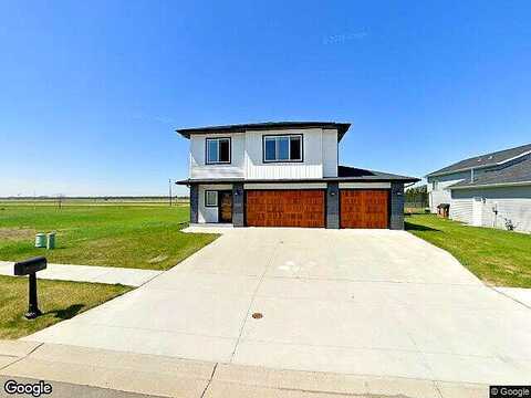 Hampton, MOORHEAD, MN 56560