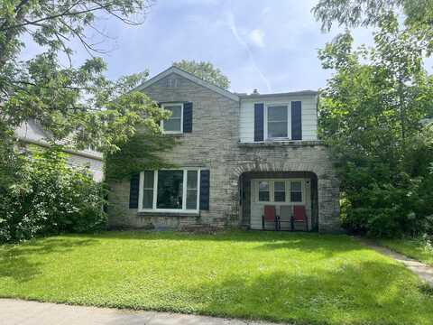 Elm Tree, MILWAUKEE, WI 53209