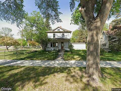 11Th, MOORHEAD, MN 56560