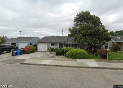 Maple, HOLLISTER, CA 95023