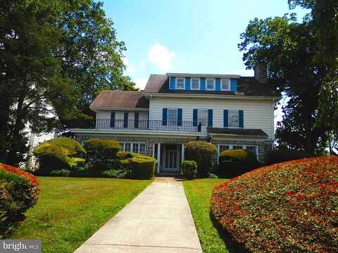 Garrett, DREXEL HILL, PA 19026