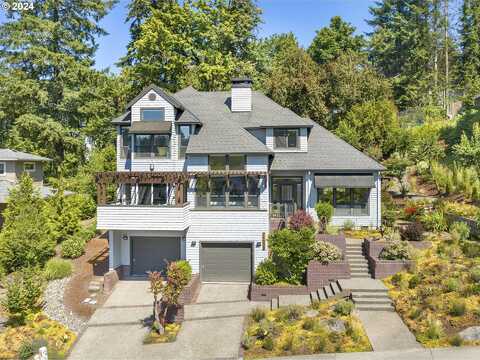 27Th, PORTLAND, OR 97219