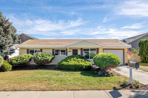 Meeks, WENATCHEE, WA 98801