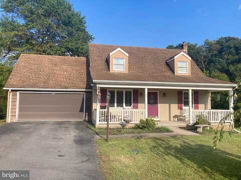 Jameslee, CHAMBERSBURG, PA 17202