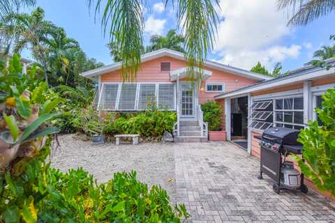 Diane, SUMMERLAND KEY, FL 33042