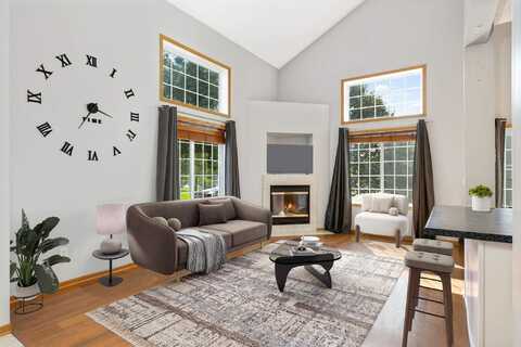 Pine Crest, COTTAGE GROVE, MN 55016