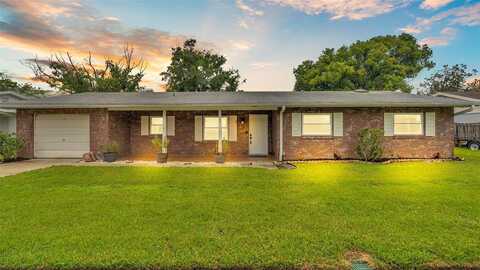 Christina, LAKELAND, FL 33813