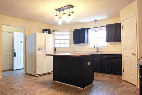 Connor, CRESTVIEW, FL 32539