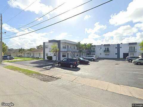 4Th, HALLANDALE BEACH, FL 33009