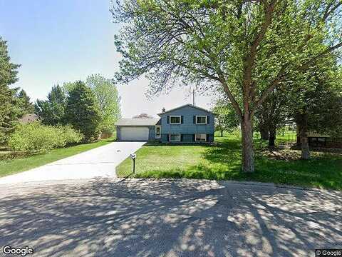 Walnut, MOORHEAD, MN 56560
