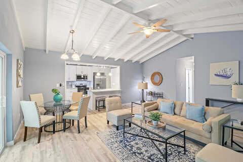 Palm, SUMMERLAND KEY, FL 33042