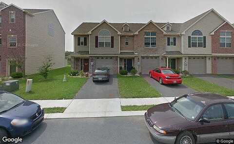 Merriweather, CHAMBERSBURG, PA 17201