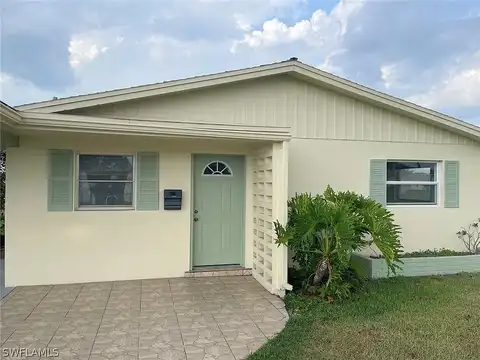 Narcissus, LEHIGH ACRES, FL 33936