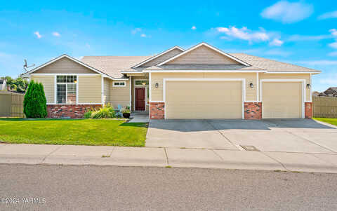 76Th, YAKIMA, WA 98908
