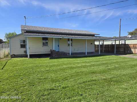 9Th, YAKIMA, WA 98902