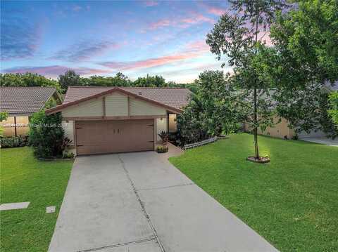 97Th, CORAL SPRINGS, FL 33071