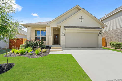 Spechts, NEW BRAUNFELS, TX 78132