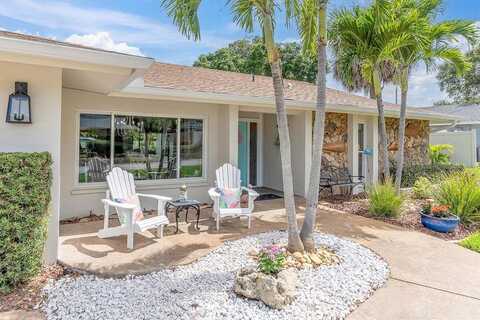 Bay Hills, LARGO, FL 33774
