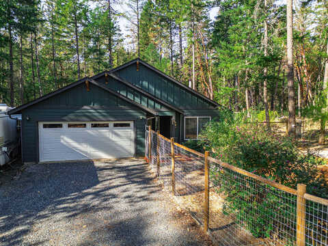 Pickett Creek, GRANTS PASS, OR 97527