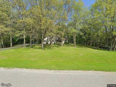 Skyline Pines, SUAMICO, WI 54313