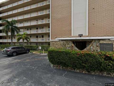 12Th, HALLANDALE BEACH, FL 33009