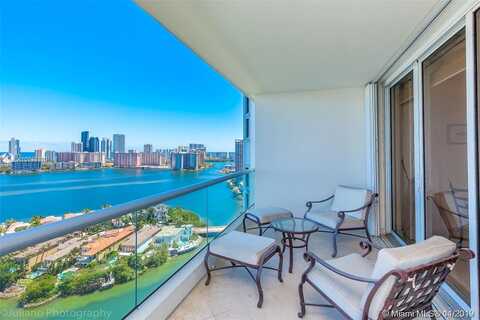 Island Blvd, Aventura, FL 33160