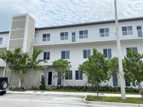 Nw 103Rd Pl, Doral, FL 33178