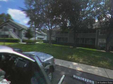Laketree Ln, Temple Terrace, FL 33617