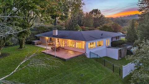 Highfields, ROANOKE, VA 24018