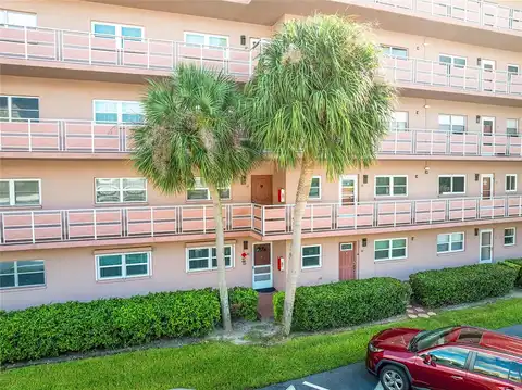 80Th St N, Saint Petersburg, FL 33709