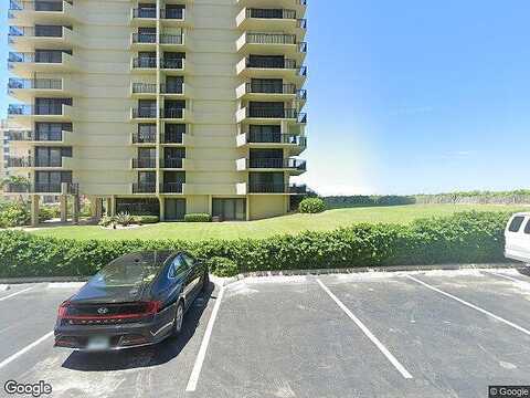 N Ocean Dr, Riviera Beach, FL 33404