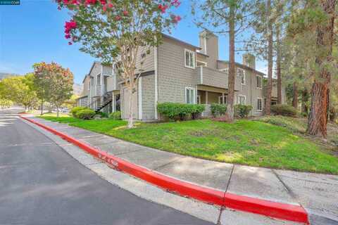 Canyon Oaks Dr, Oakland, CA 94605