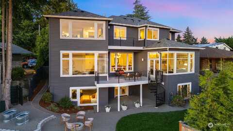 Morgan, SEATTLE, WA 98136