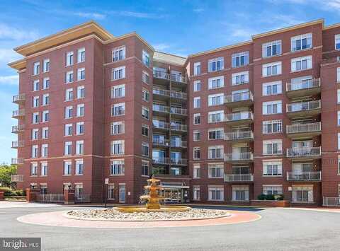 Market Commons Dr, Fairfax, VA 22033