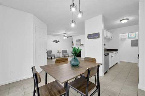 Timberlake, STONE MOUNTAIN, GA 30083