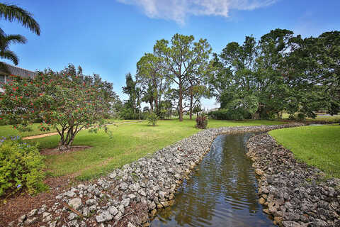 Saint Andrews Blvd, Naples, FL 34113