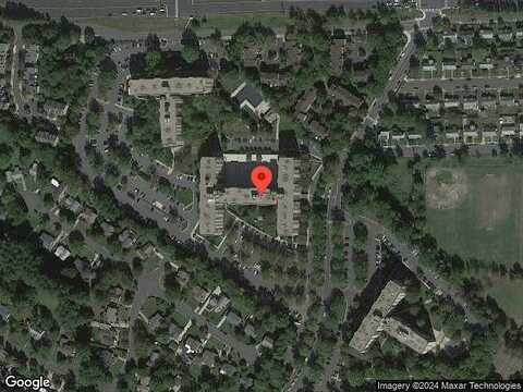 S Manchester St, Falls Church, VA 22044