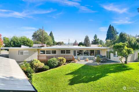 Lynn, BELLINGHAM, WA 98225