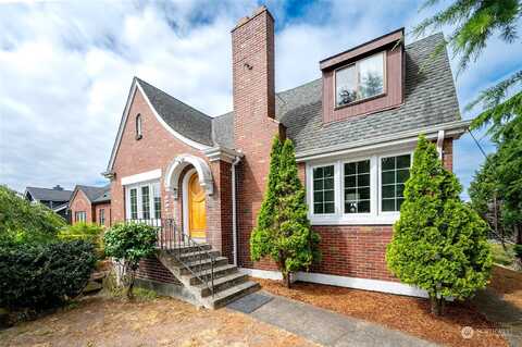 10Th, SEATTLE, WA 98119
